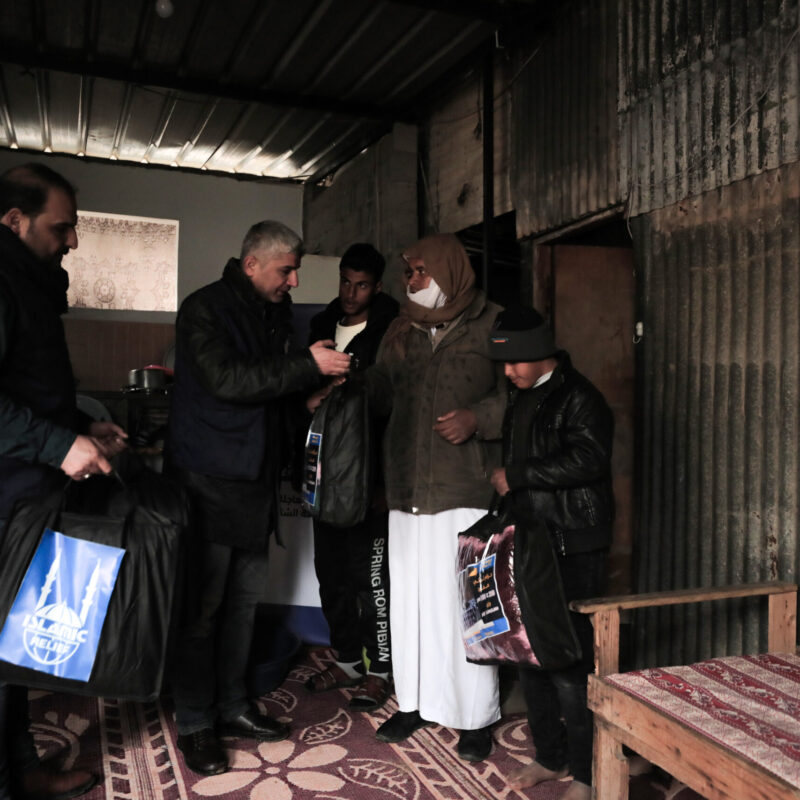 Islamic Relief Palestine- Gaza office have been distributing emergency aid, such as blankets and mattresses to people affected by the winter storm in Gaza. 27/1/20222

 